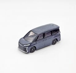 188919 Toyota Voxy'23