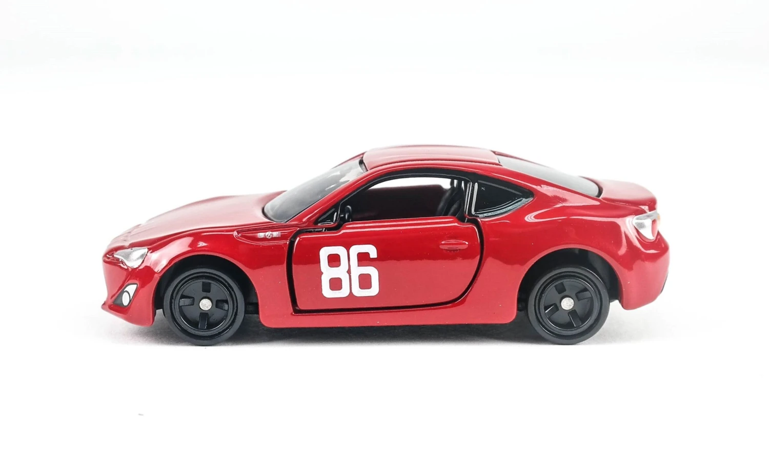 Dream Tomica Initial D MF Ghost/ Toyota 86 GT 3 Dream Tomica Initial D MF Ghost/ Toyota 86 GT - Image 3