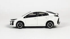 101789 Toyota Prius PHV GR Sport -Best Toys Shop 20180625 163311