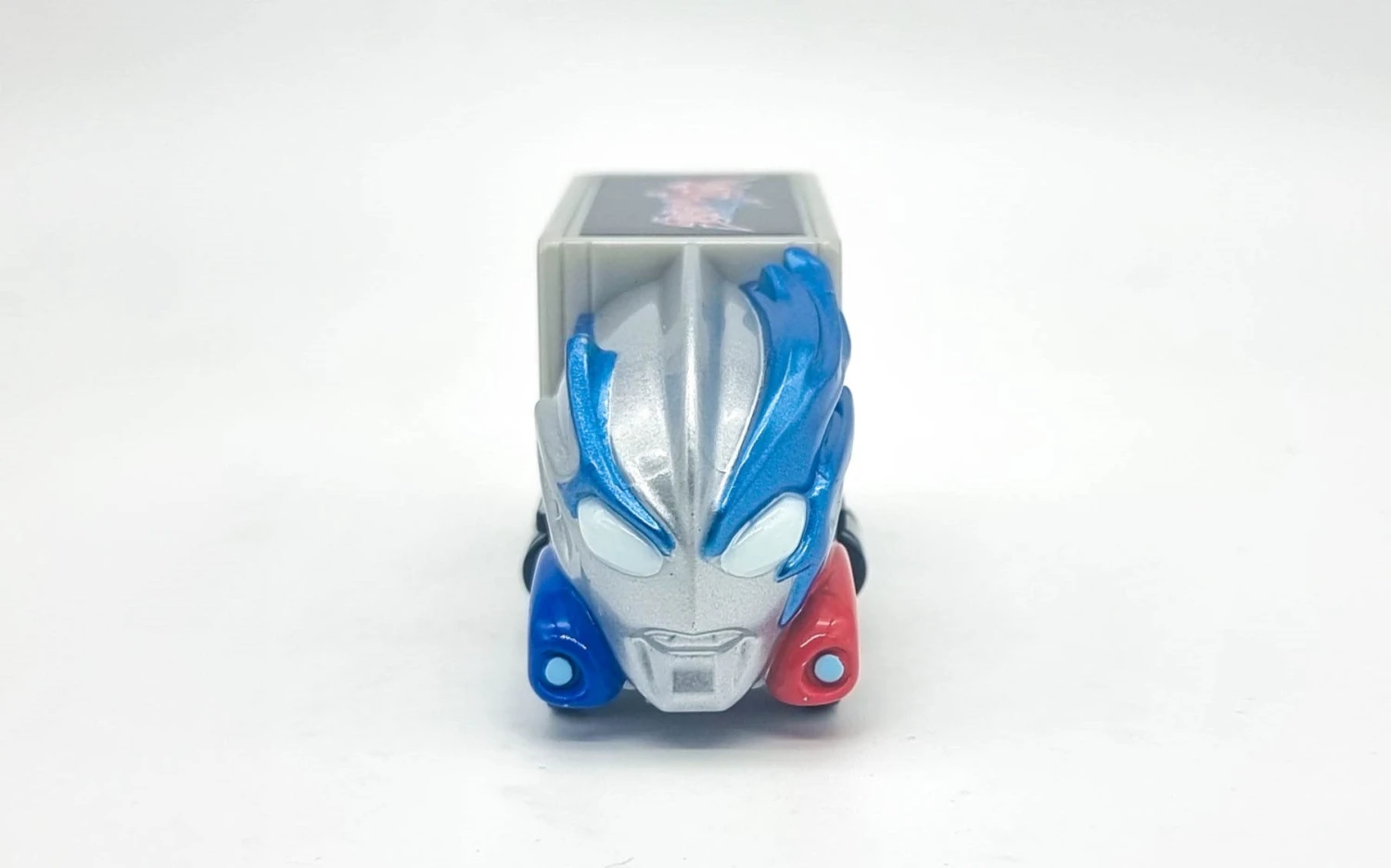 Tomica Asia Ultraman Tomica UTC-03 Ultraman Blazar 4 Tomica Asia Ultraman Tomica UTC-03 Ultraman Blazar - Image 4