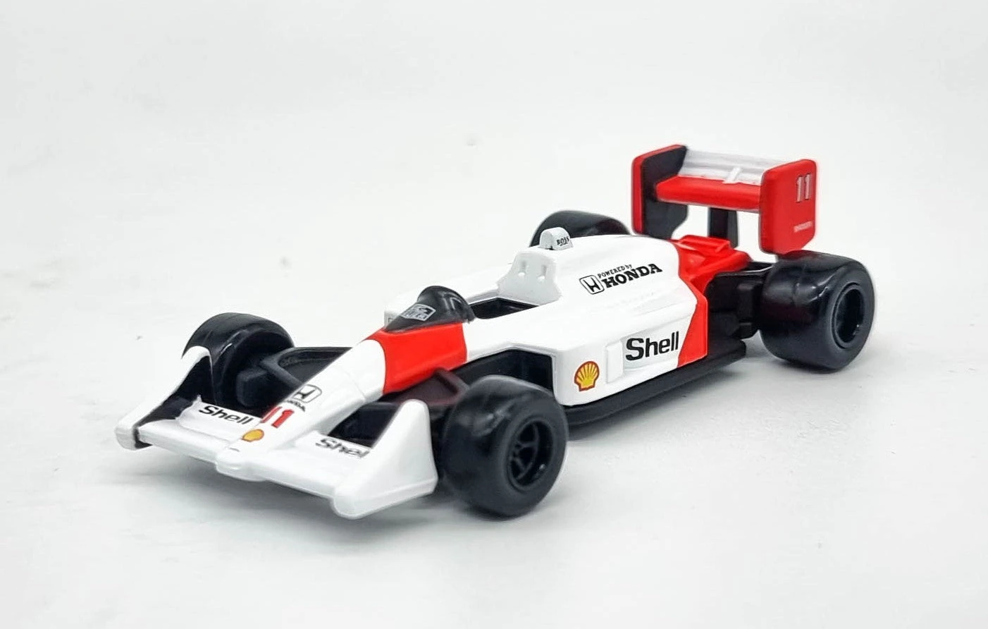 Tomica Premium Racing McLaren Honda MP4/4 No.11 - 24 1 Tomica Premium Racing McLaren Honda MP4/4 No.11 - 24