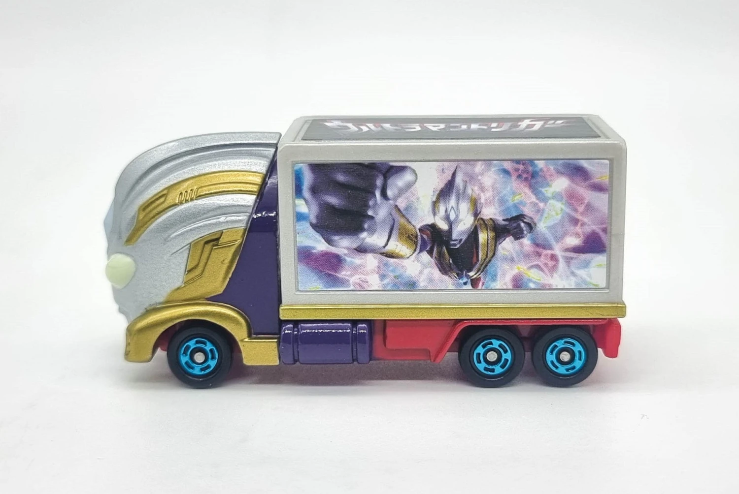 Tomica Asia Ultraman UTC-07 Trigger Multi Type - 24 2 Tomica Asia Ultraman UTC-07 Trigger Multi Type - 24 - Image 2