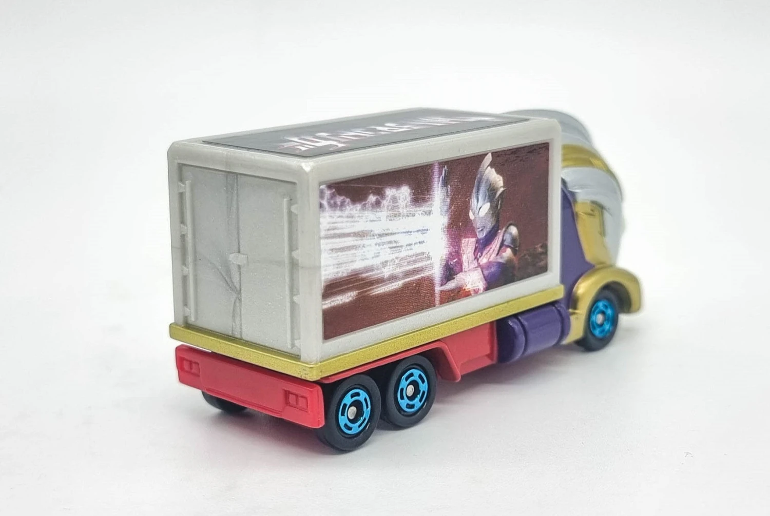 Tomica Asia Ultraman UTC-07 Trigger Multi Type - 24 3 Tomica Asia Ultraman UTC-07 Trigger Multi Type - 24 - Image 3