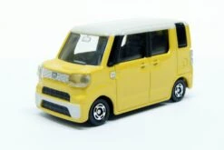824589 Daihatsu Wake