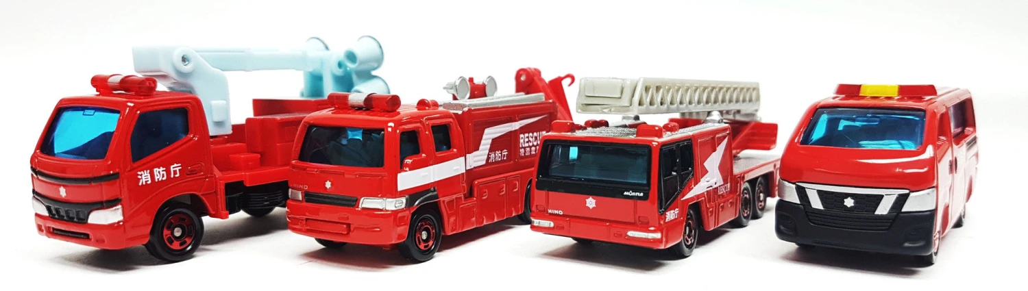 Tomica Gift Fire Engine Collection Set 16 (4 Cars) 1 Tomica Gift Fire Engine Collection Set 16 (4 Cars)