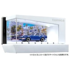Tomica Light Up Theater (White)